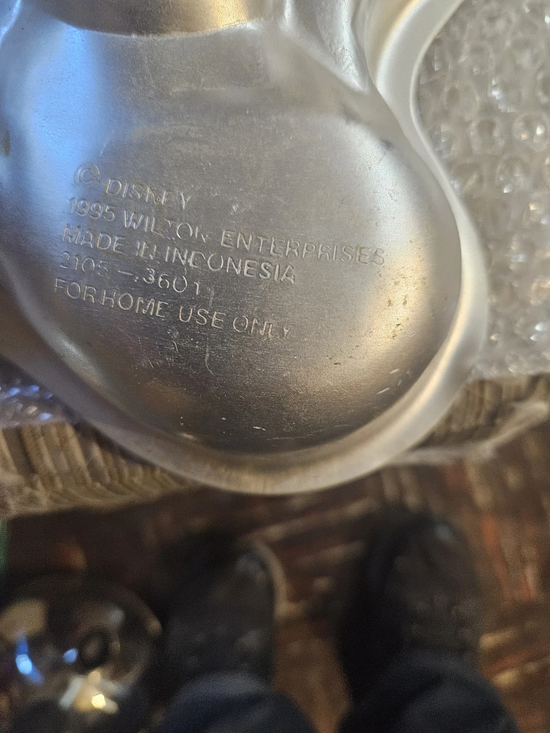 Disney Mickey Mouse Cake Pan - photo 5