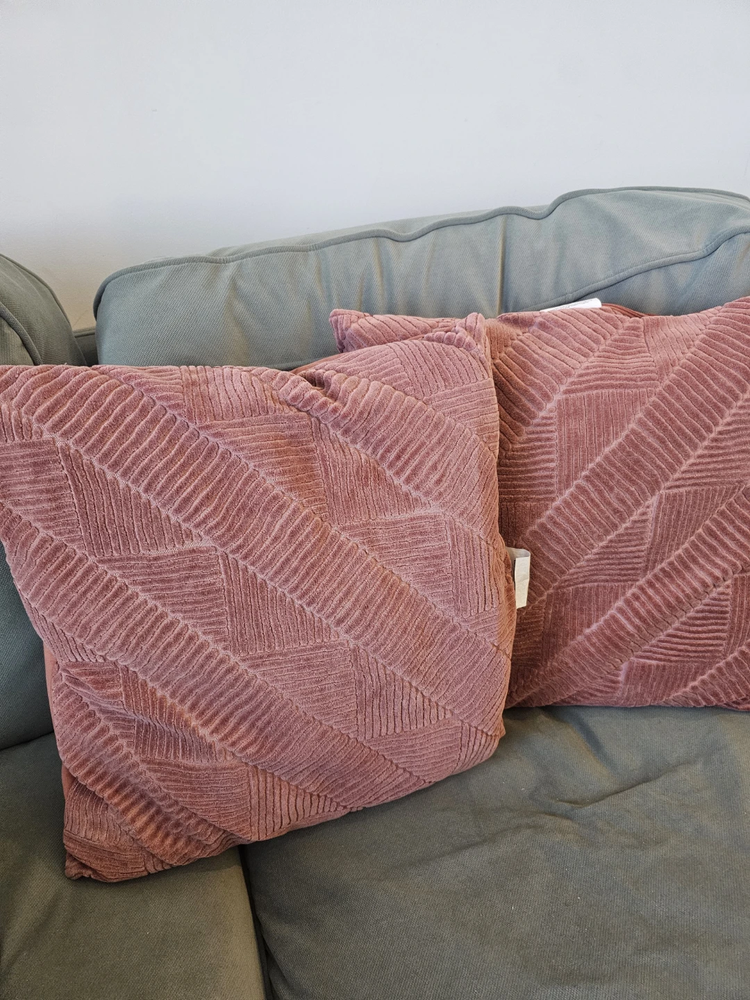 Two Decorative Throw Pillows - Rose Pink ⚽ - photo 2
