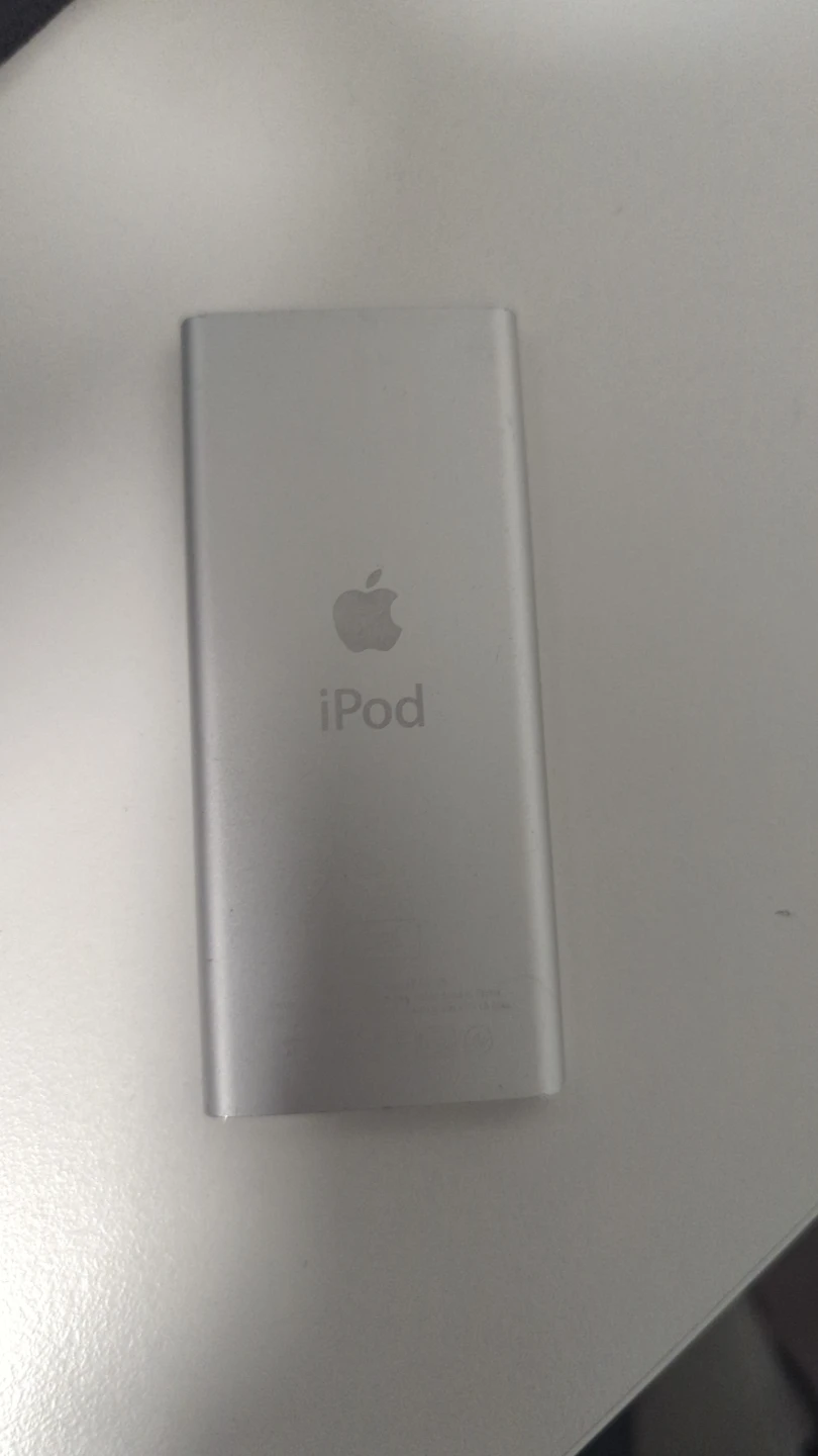 iPod Nano (2nd Generation, 2gb silver) - photo 2
