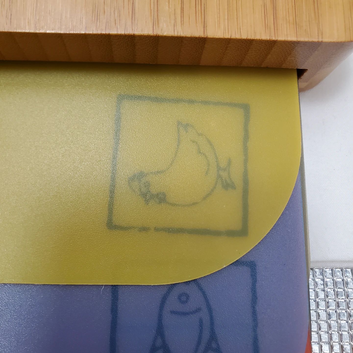 Free Cutting Board - photo 3