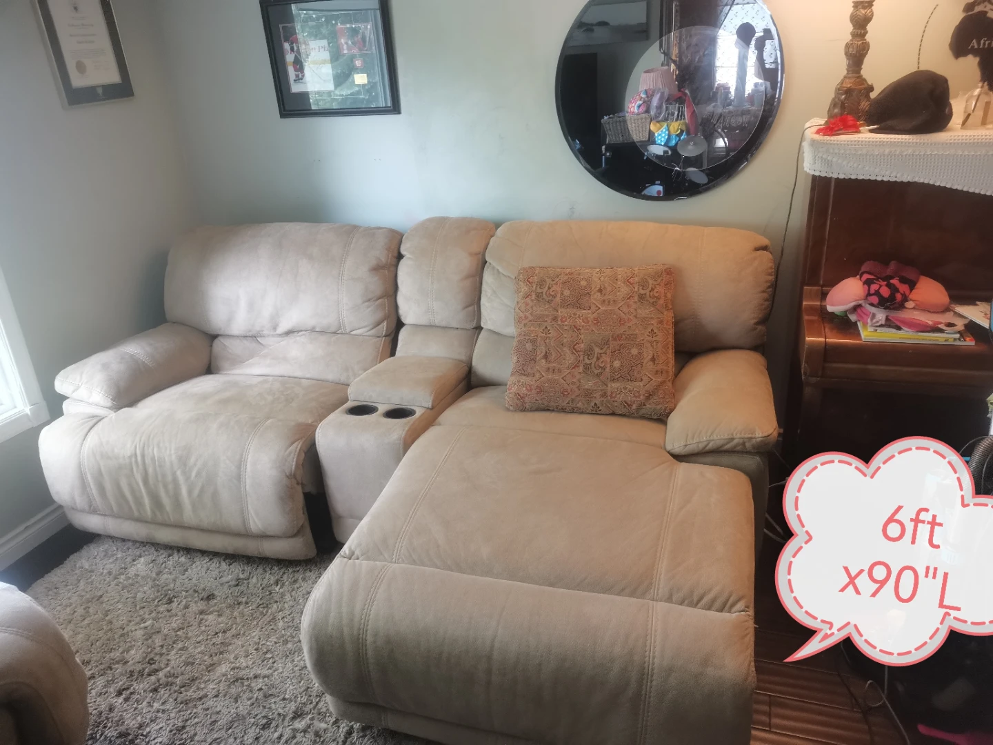 Recliner Sofa with Built-in Console and Cup Holders