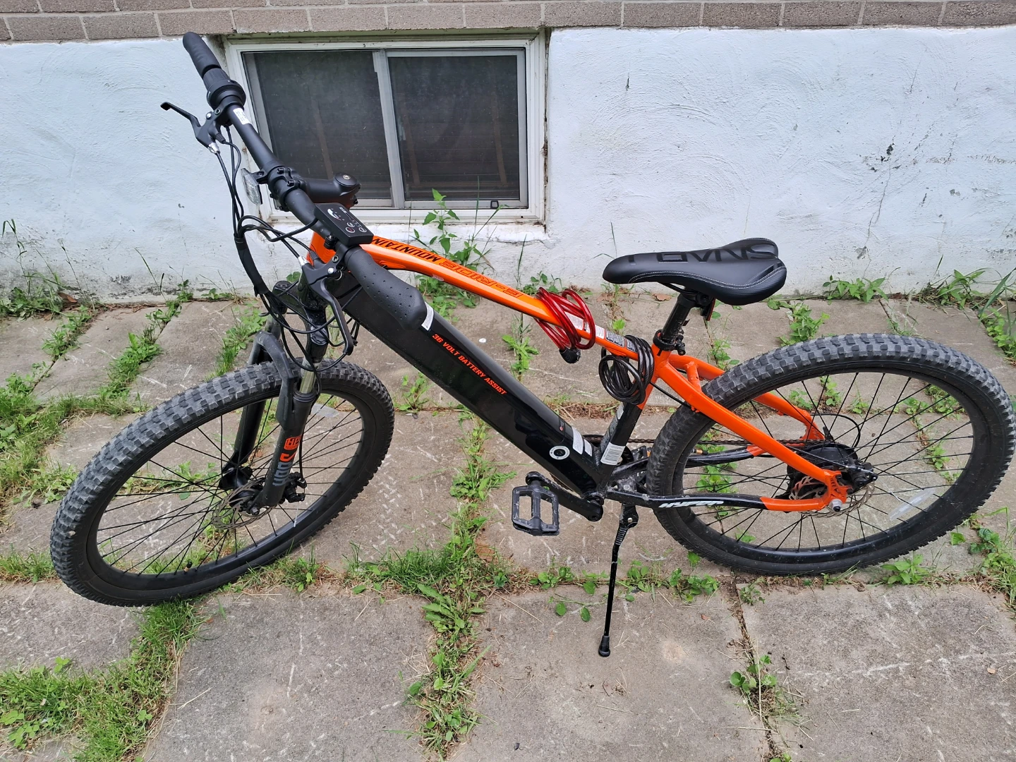 Hyper Hero Lectro E-Bike 27.5” 250W Like New Detachable Battery