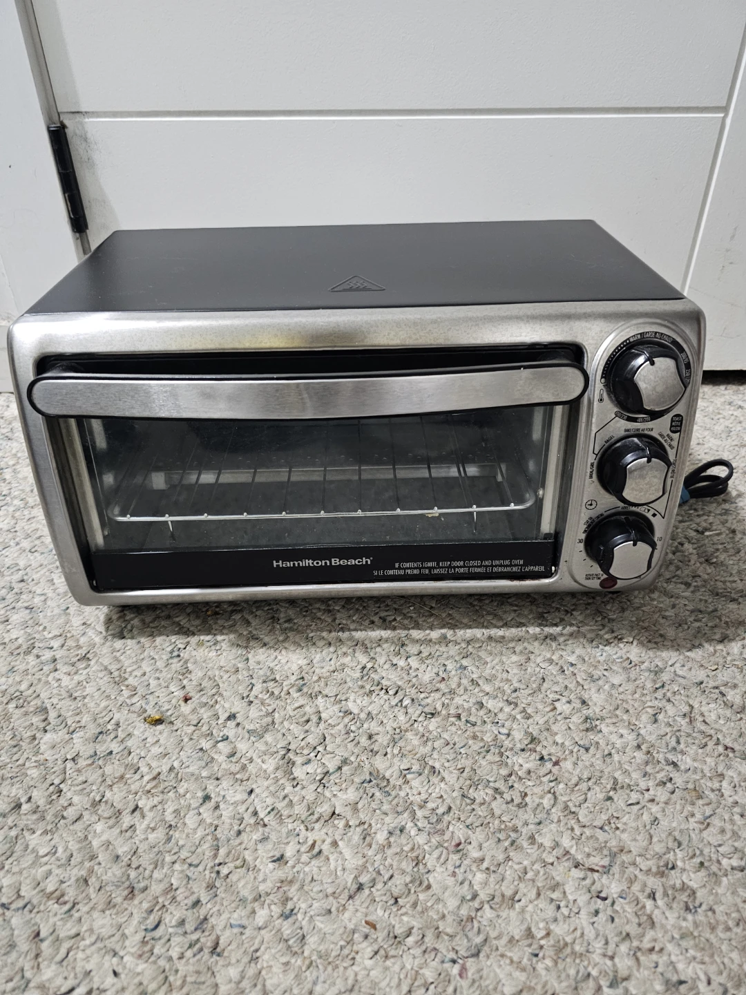 Hamilton Beach Countertop Toaster Oven - photo 2