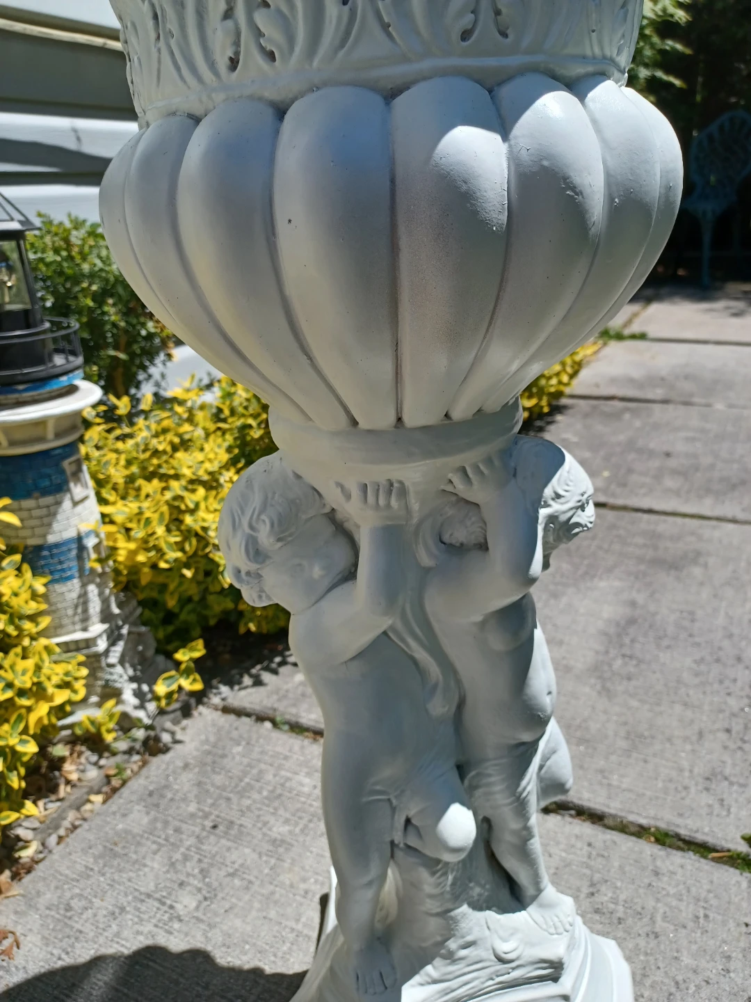 White Cherub Vintage Pedestal Planter - photo 4