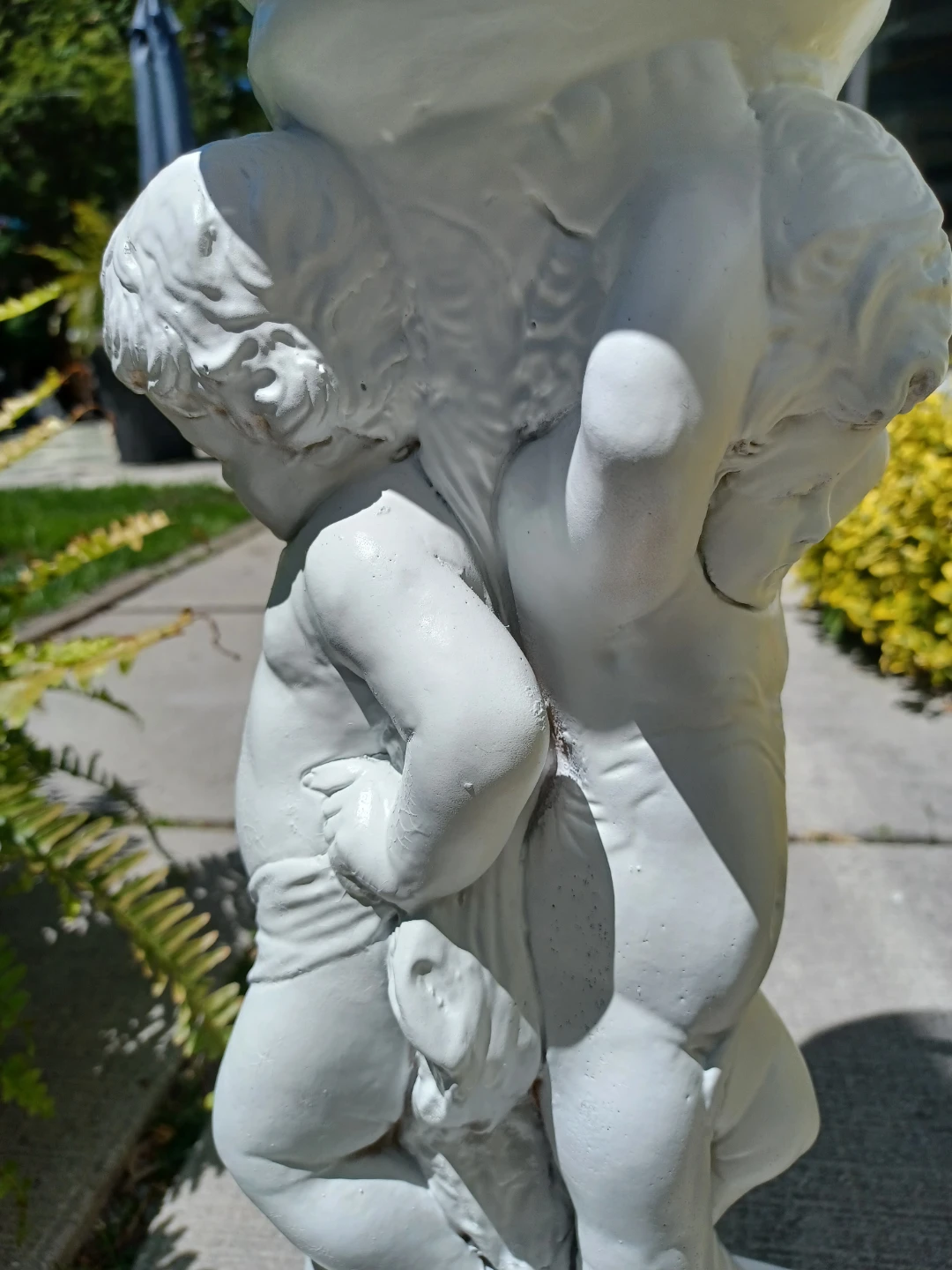 White Cherub Vintage Pedestal Planter - photo 5