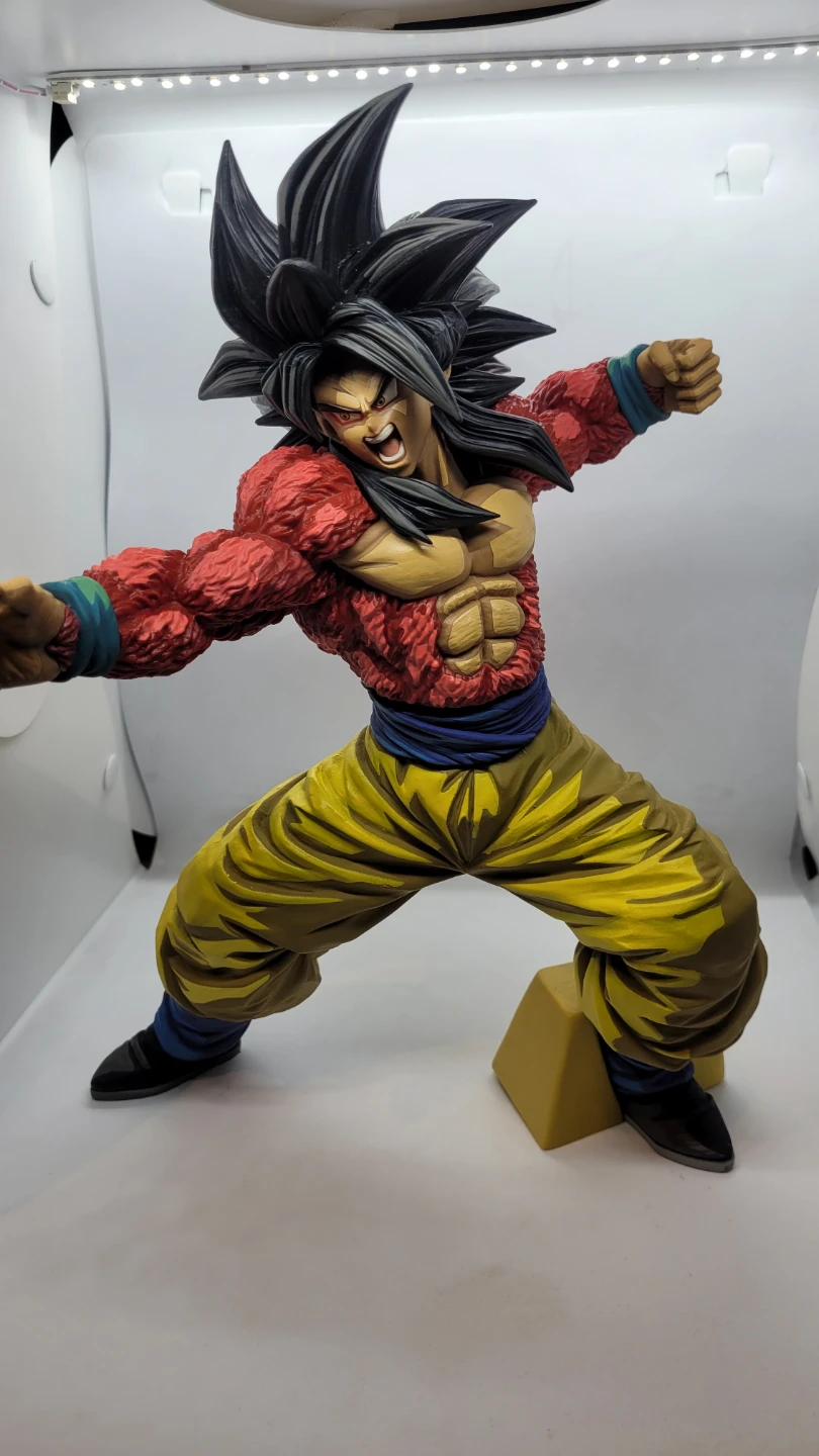 Massive Dragon Ball GT Super Saiyan 4 Goku Collector Statue - photo 4