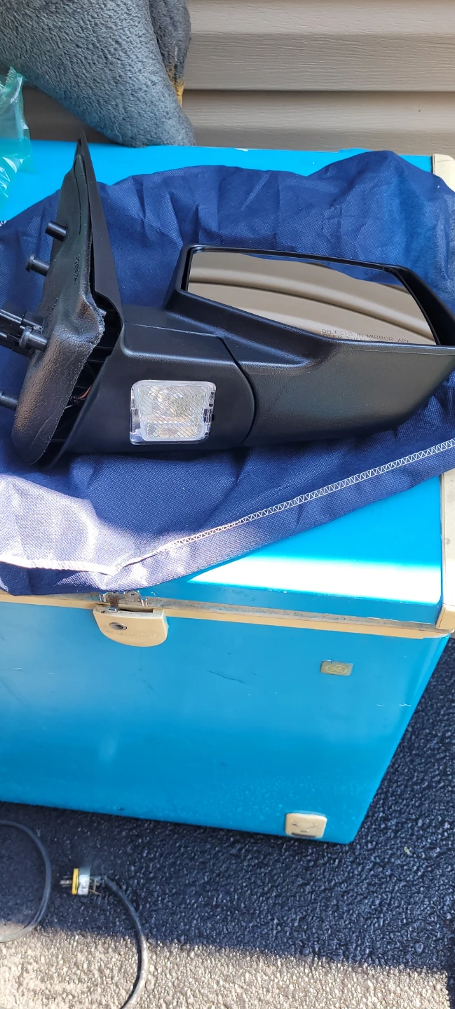 Passenger Side Mirror Assembly - photo 3