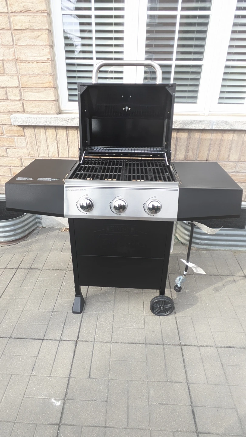 Black 3-Burner Gas Grill - photo 2