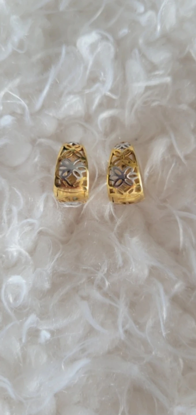 ⚽ 2-Toned Gold-Filled Hoop Earrings with Filigree Design