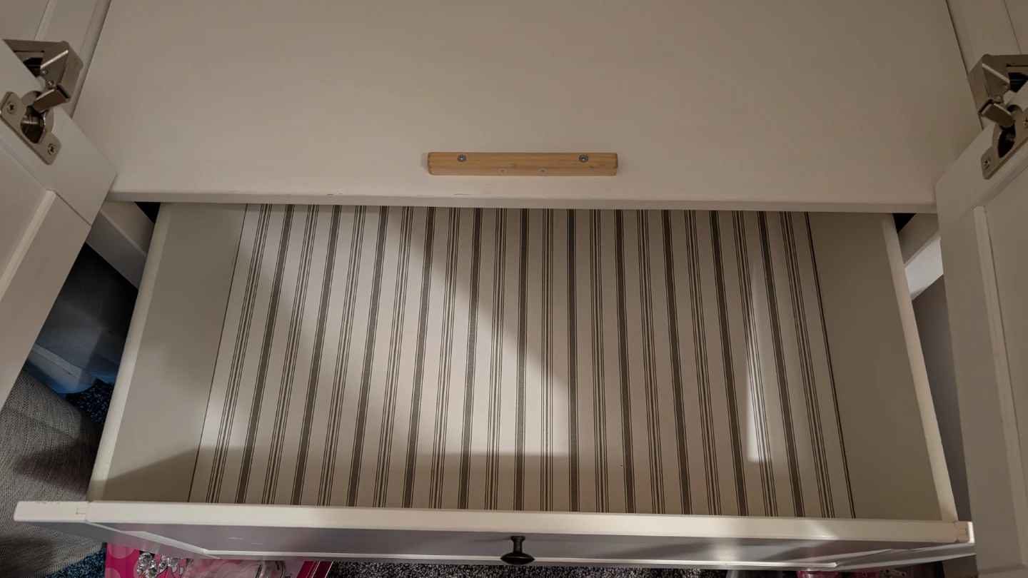 White Double Door Wardrobe with Drawer - photo 2