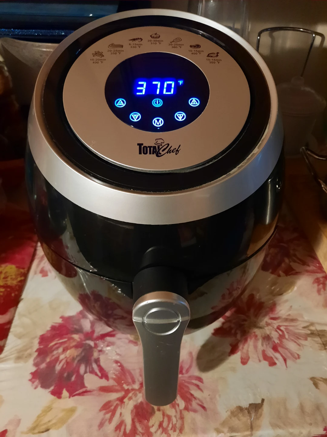 Large 3.8 Quart Total Chef 7 in 1 Electric Air Fryer