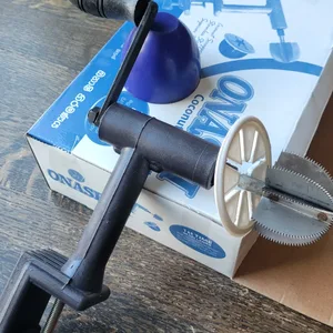 ONASHI Coconut Grater