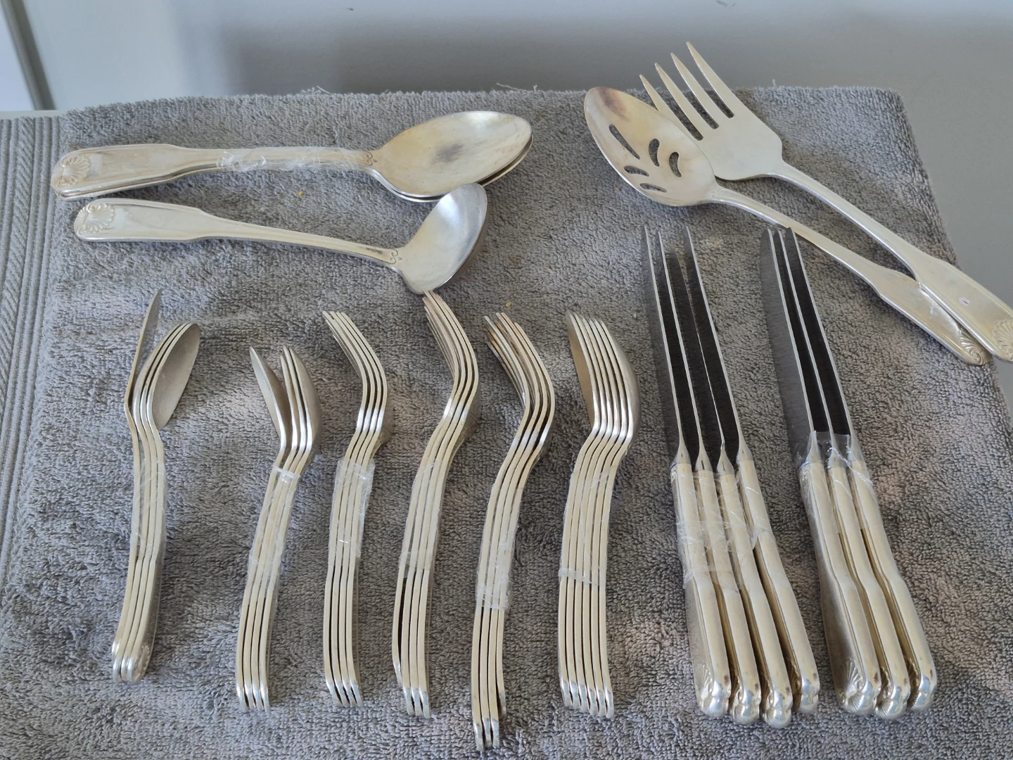 Silver-Plated Cutlery Set - Serving Utensils and Knives