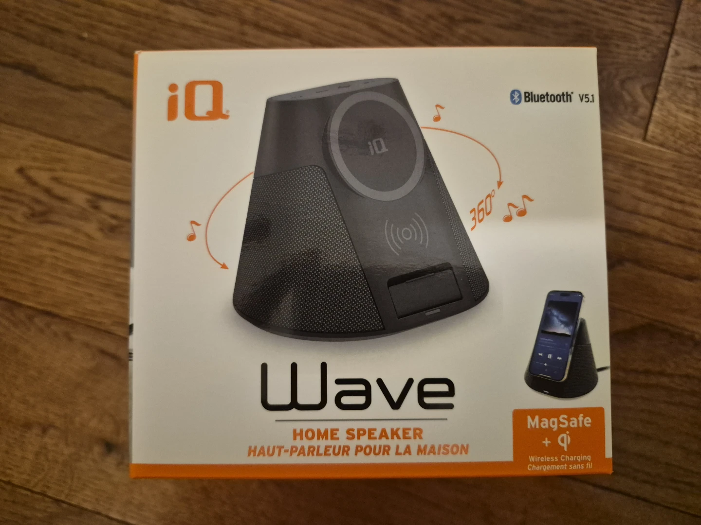 iQ Wave Home Speaker with Wireless Charging
