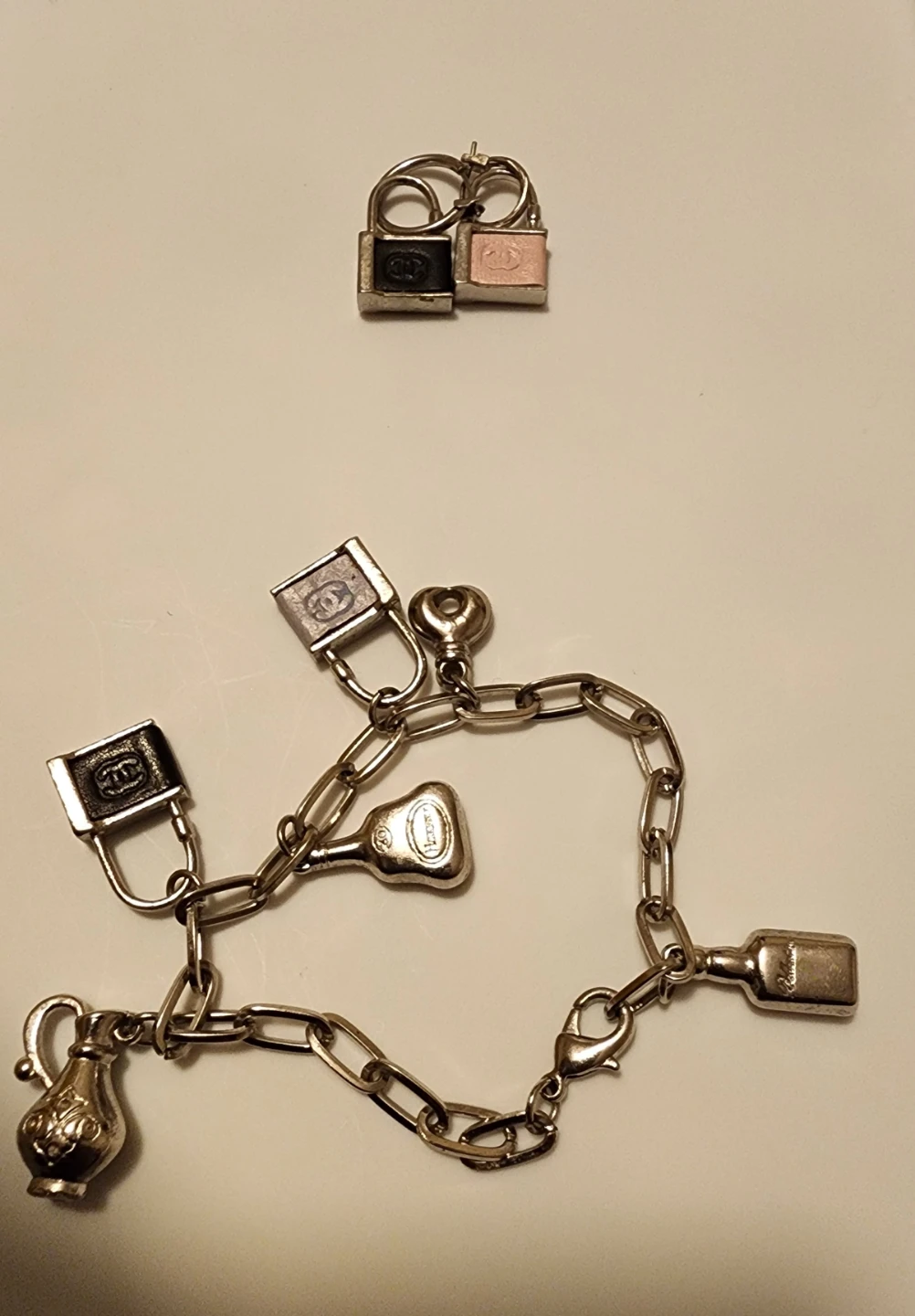 C Charm Bracelet & Earrings - photo 2