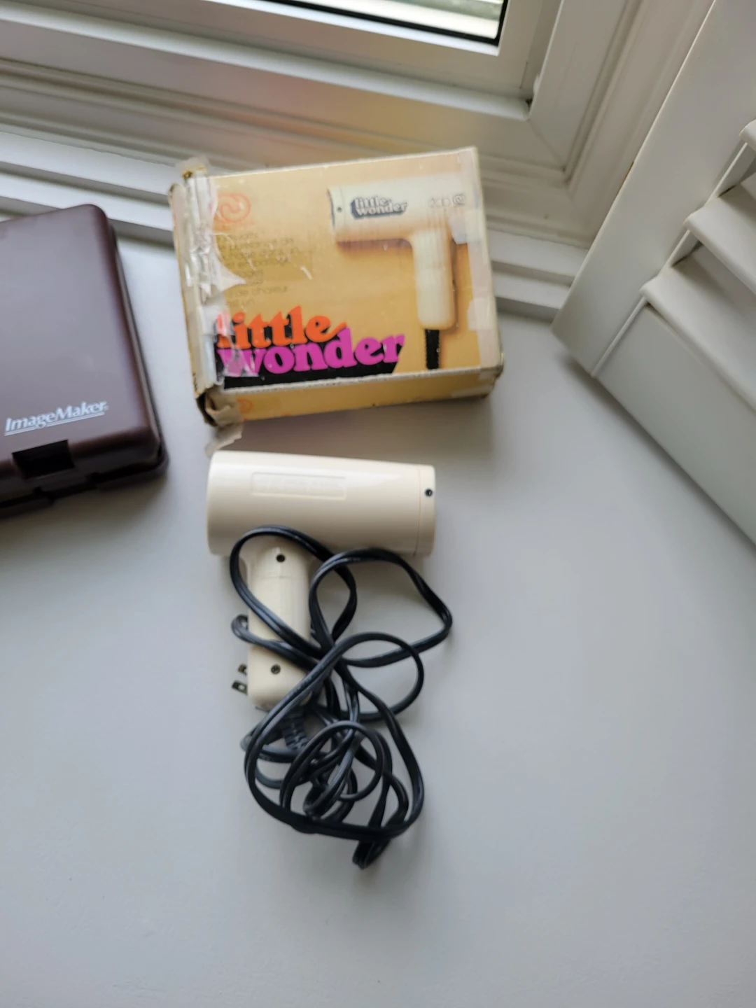 Little Wonder Hair Dryer.hot water bottle.Vintage Curling Iron - photo 2