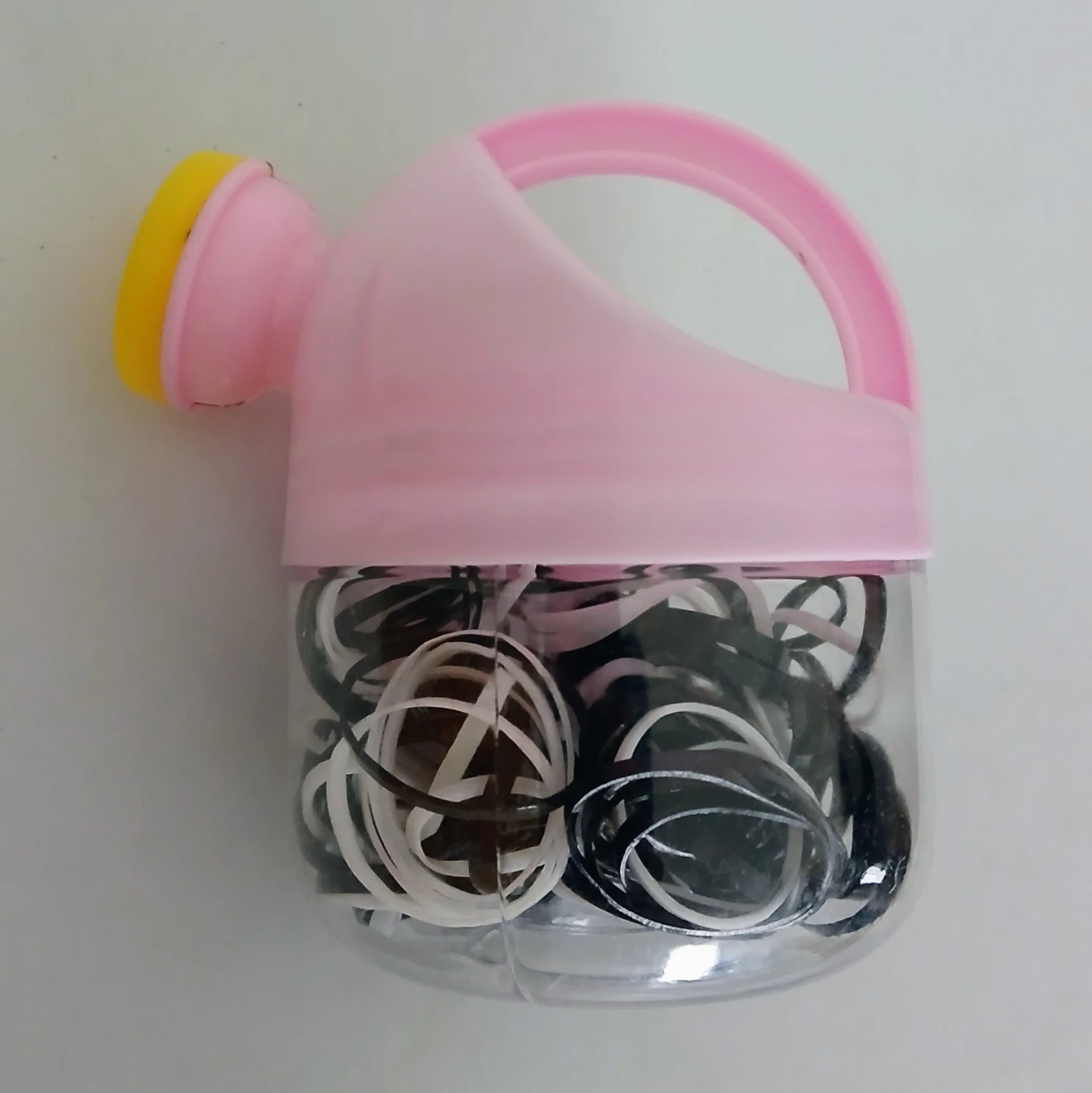 Watering Can Shaped Container with Hair Ties ⚽
