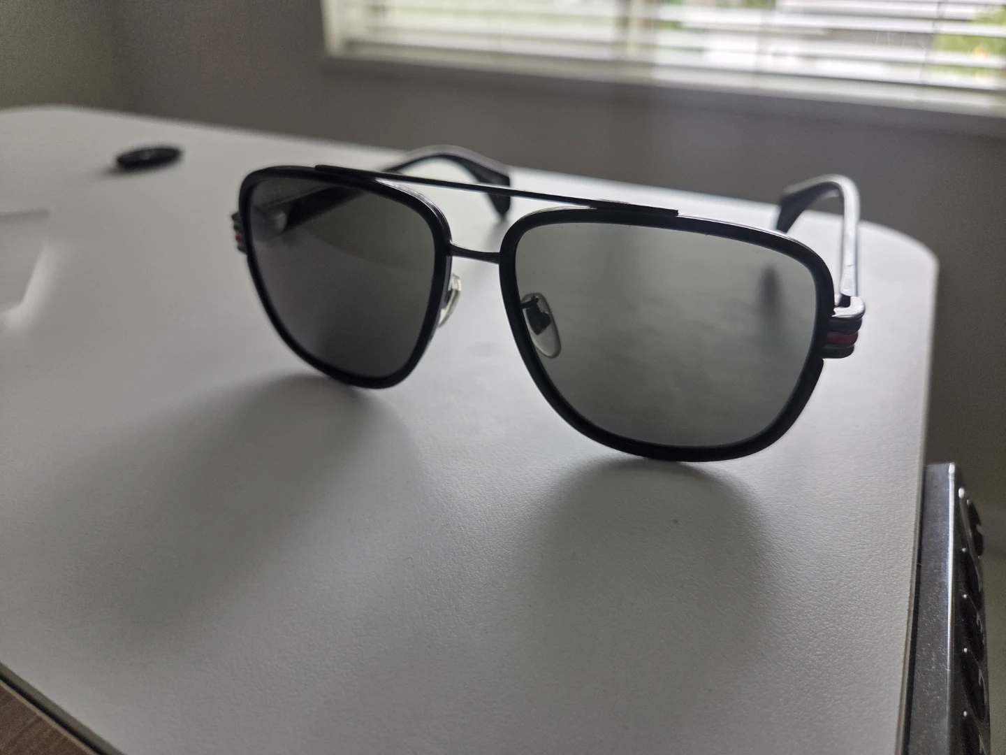 Gucci Sunglasses - photo 4