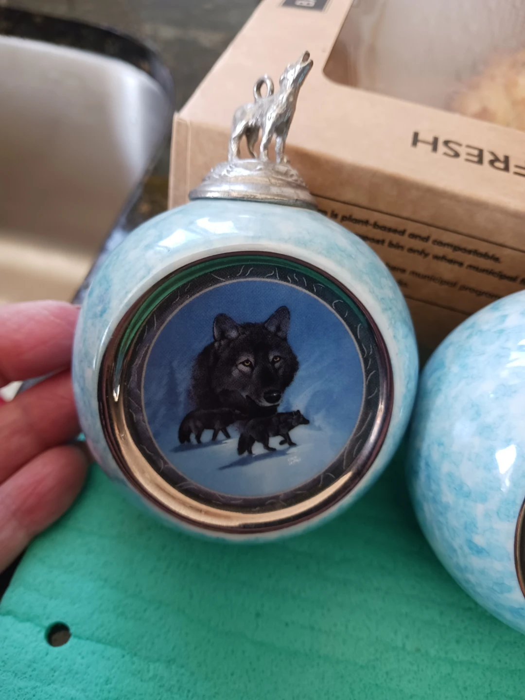 Ebony Chief Wolf Ornament - photo 2