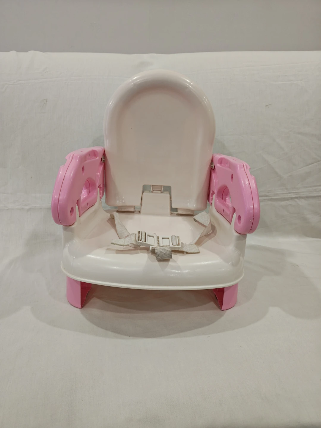 Pink and White Portable Booster Seat