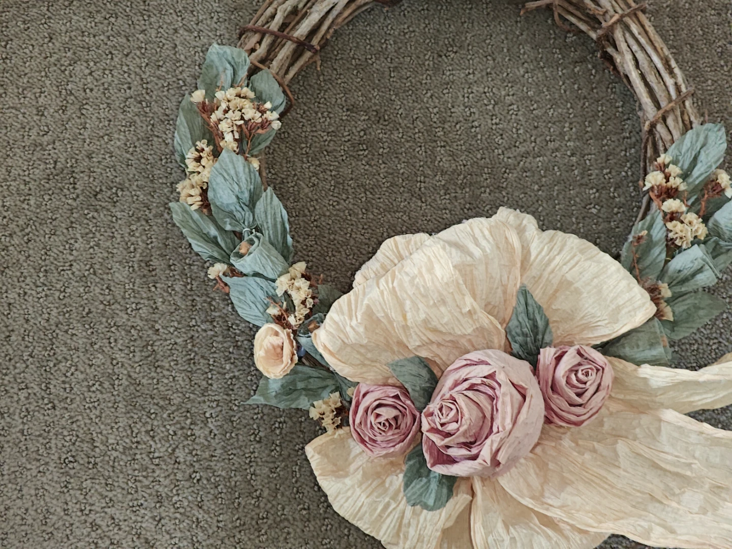 12" Vintage Grapevine Wreath with Paper Ribbon & Floral Accents - photo 4