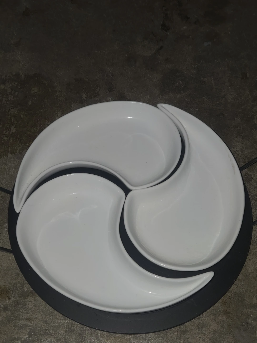 White 3-Section Serving Dish Set