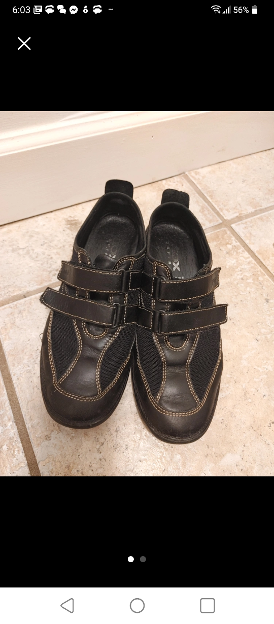 Women's Shoes size 6