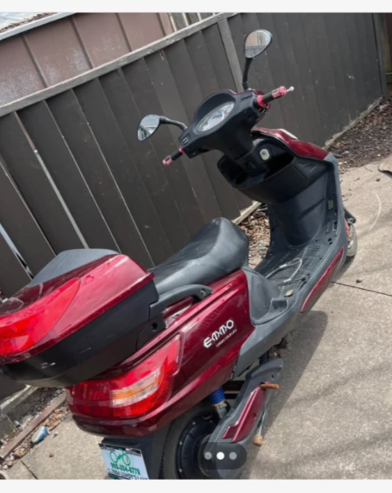 Emmo electric scooter/ moped - photo 2