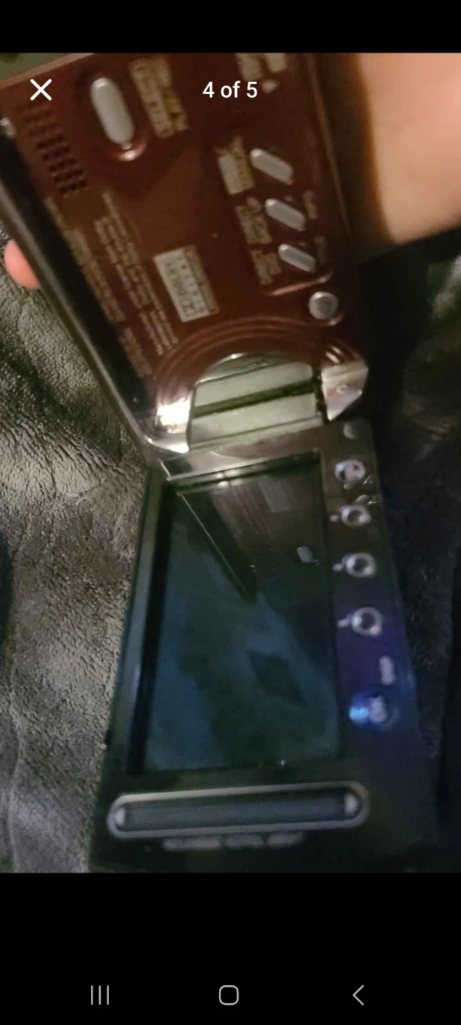 JVC Everio Hard Disk Camcorder - photo 2