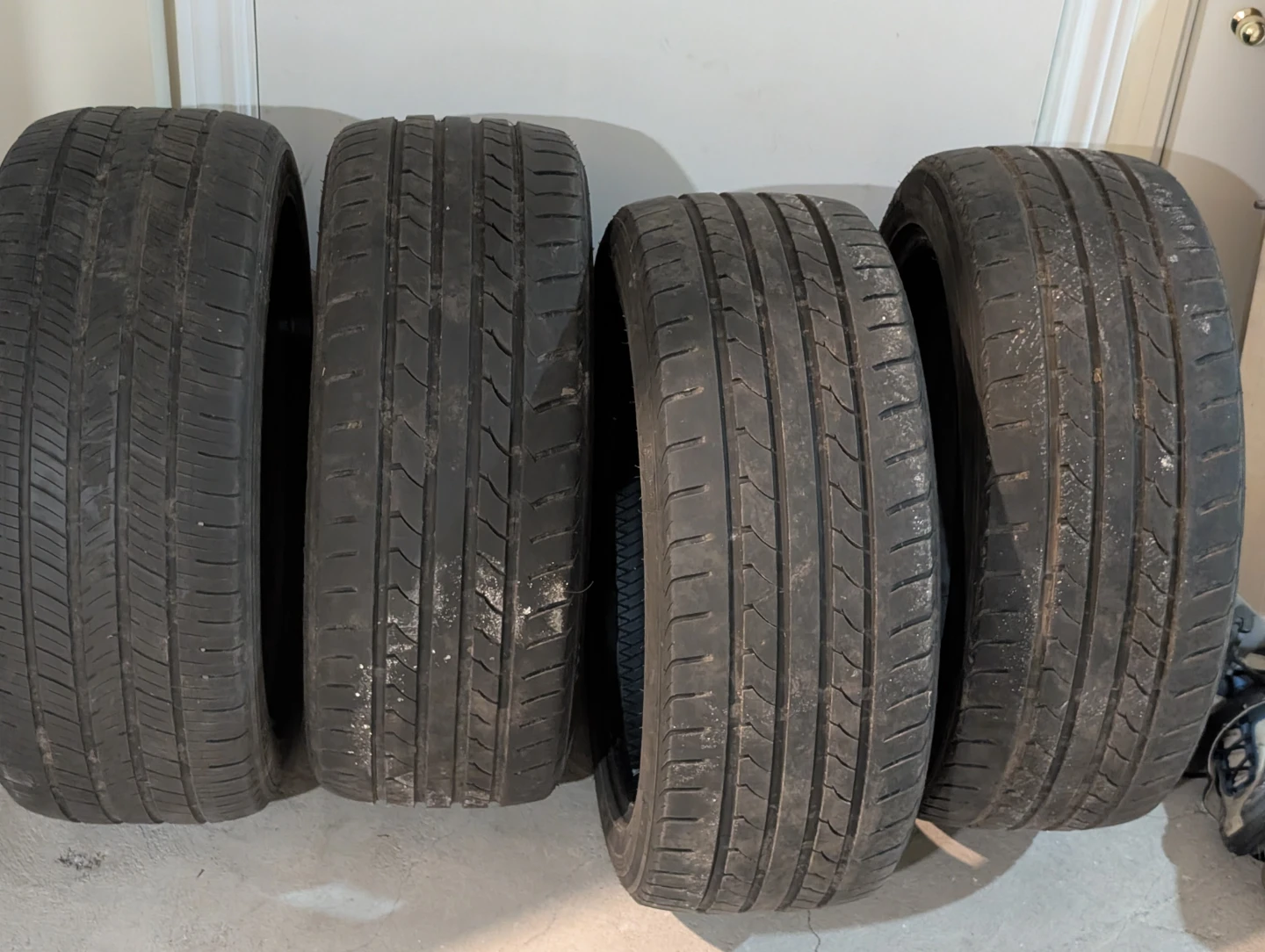 245/45 R18 Michelin & Maximus M1 Tires
