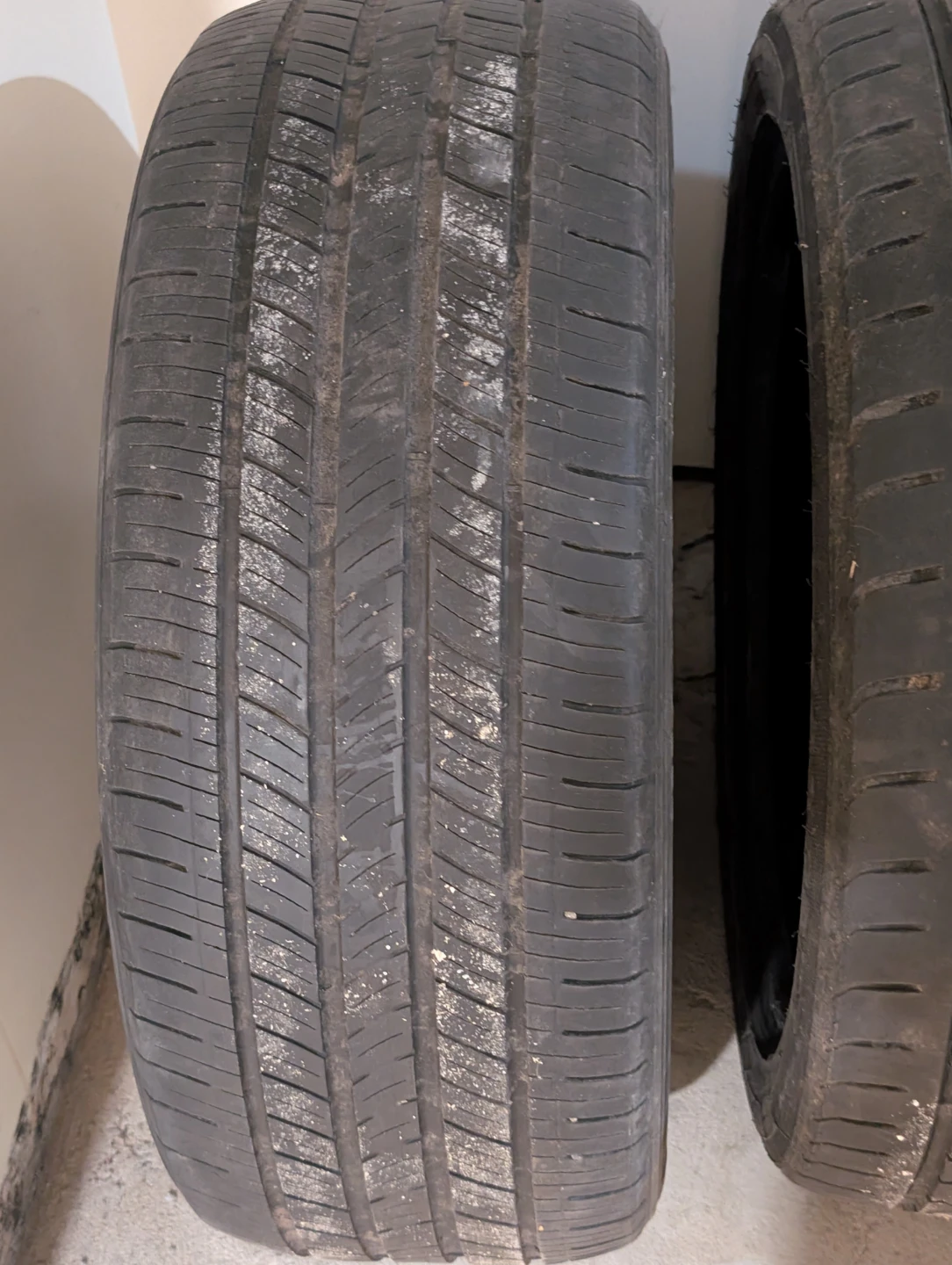 245/45 R18 Michelin & Maximus M1 Tires - photo 3