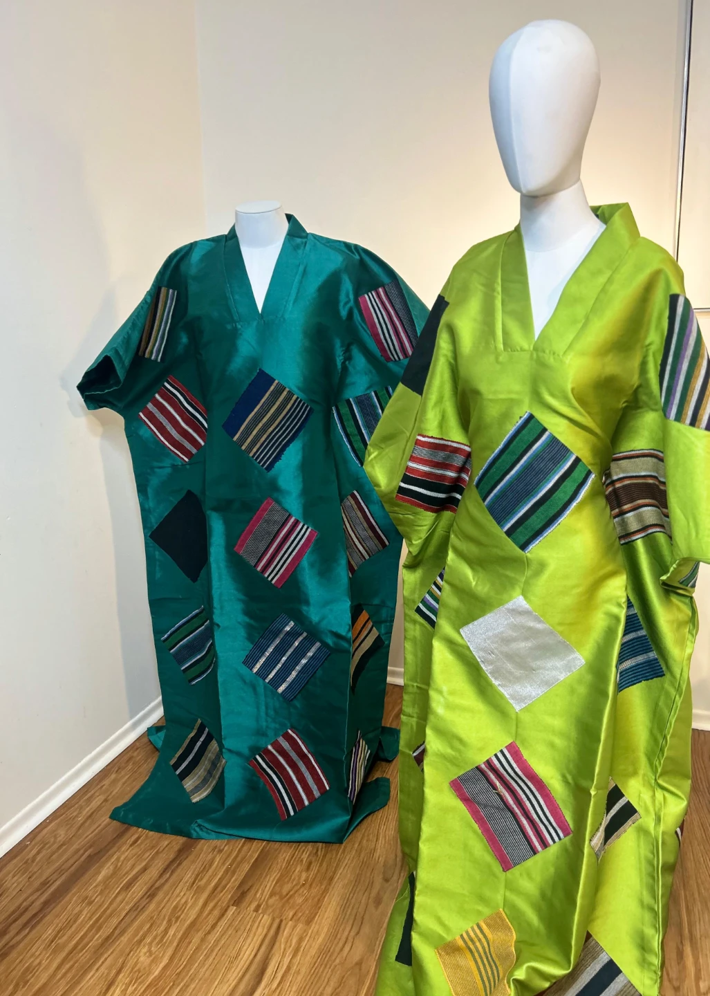 Traditional African Kaftans (Set of 2) - photo 5