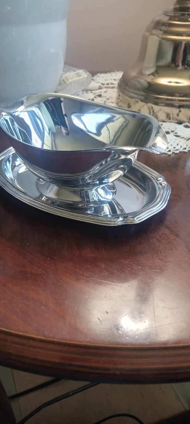 Stainless Steel Gravy Boat with Saucer - photo 2