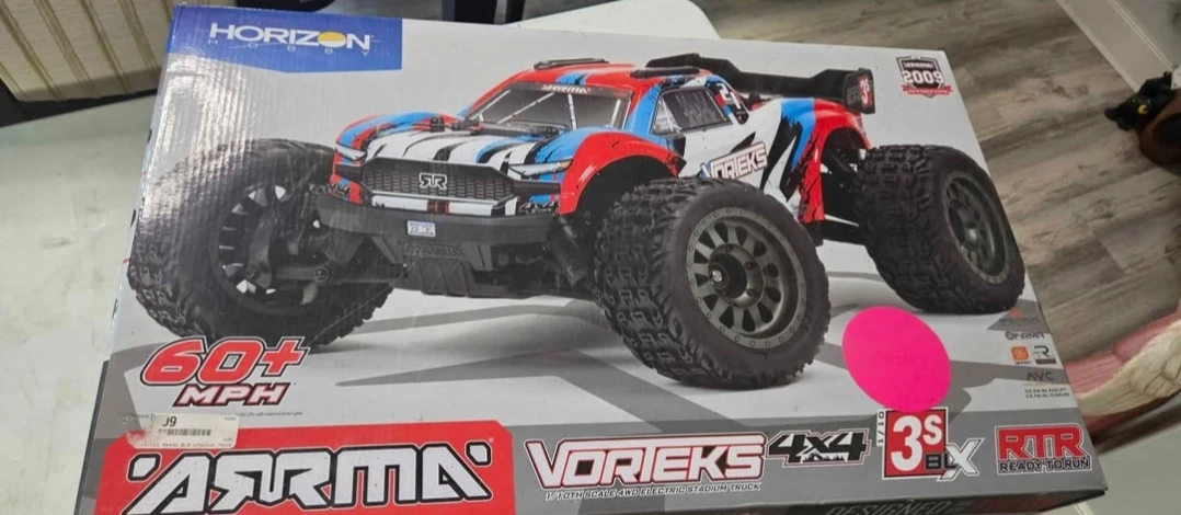 Arrma 1/10 Vorteks 4x4 3S BLX Stadium Truck Ready-to-Run - photo 2