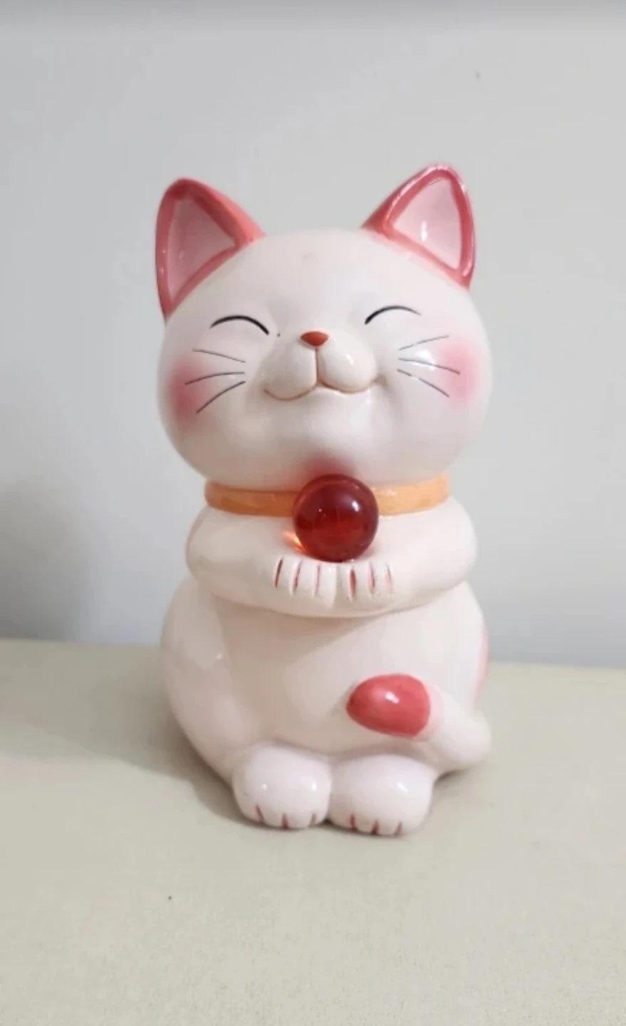 Ceramic Lucky Cat Coin Bank ⚽