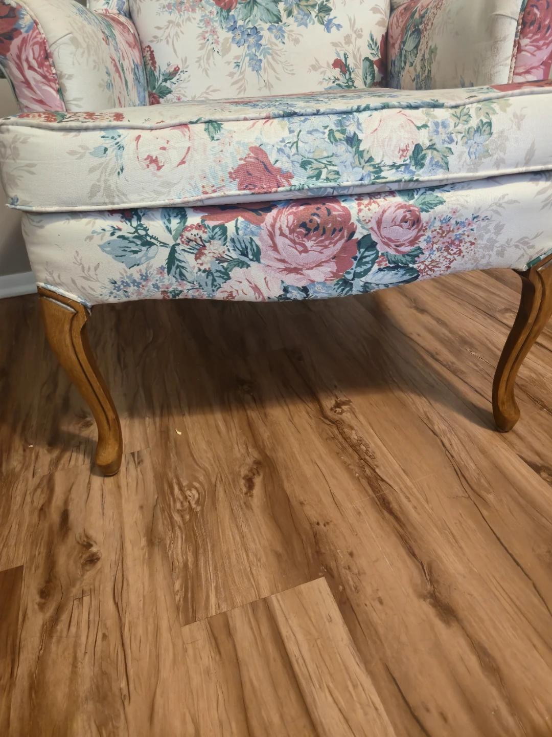 Floral Wingback Accent Chair - photo 2
