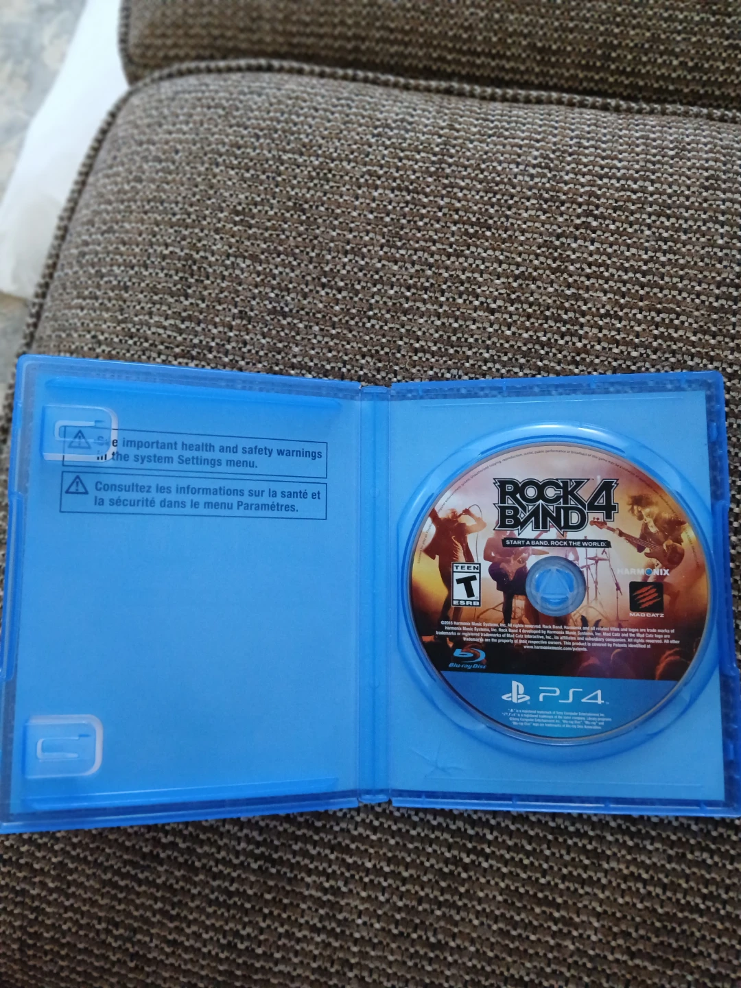 Rock band 4 - photo 2