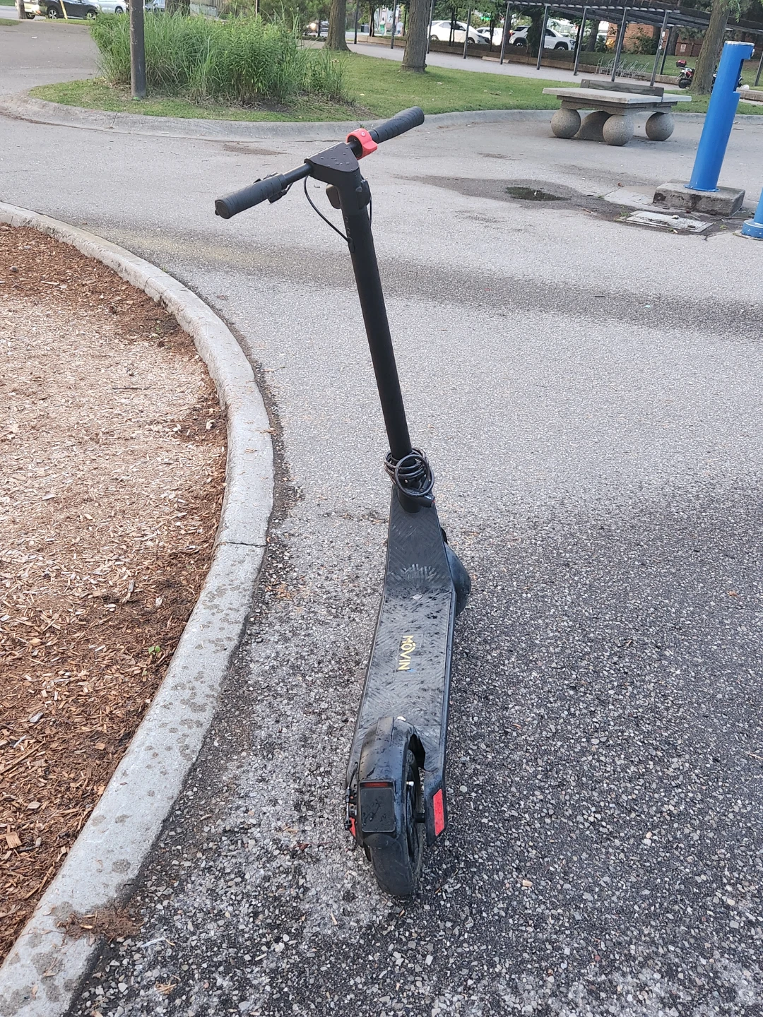 Movin Electric Scooter - photo 2