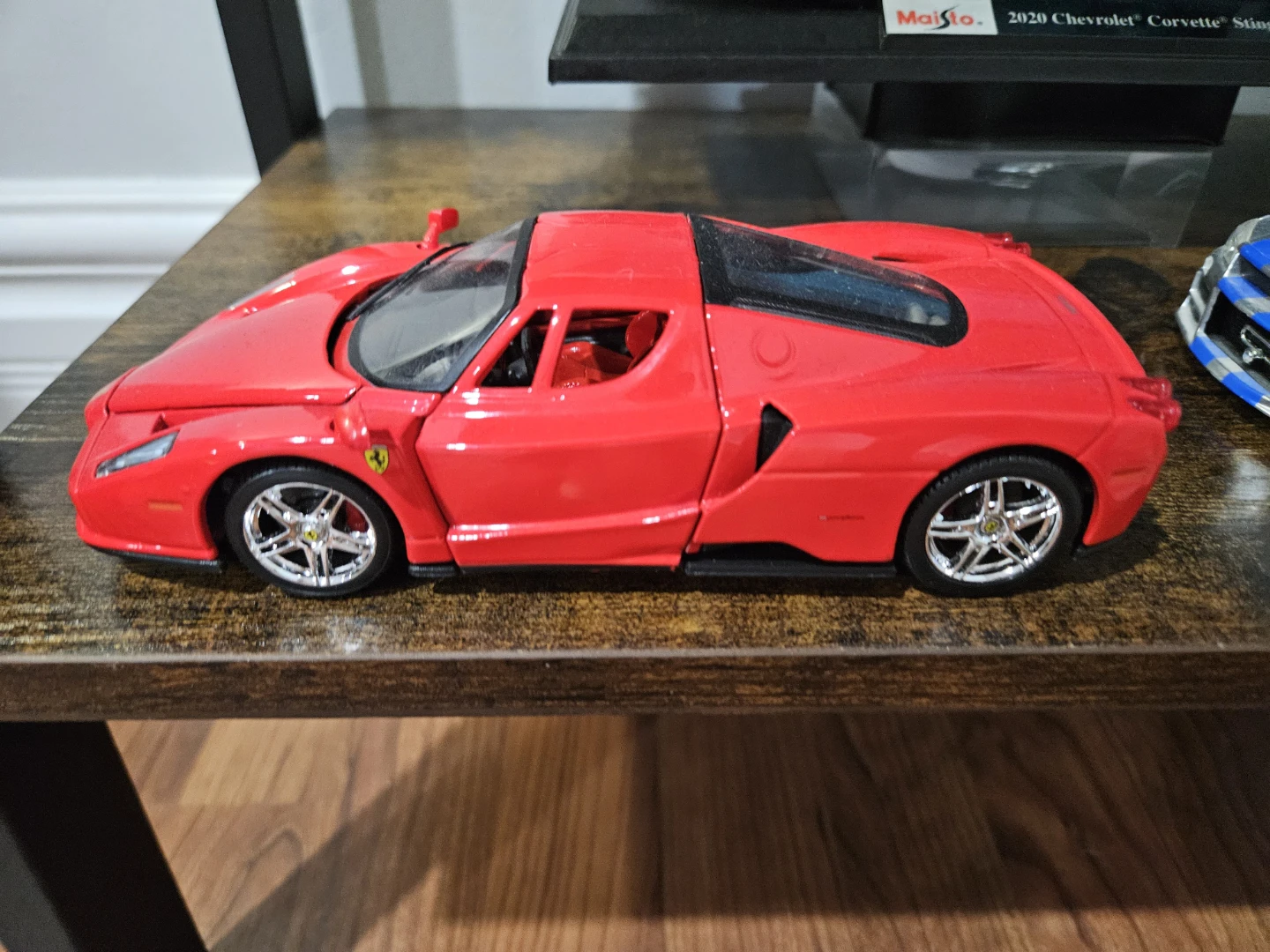 1/24 diecast Model cars. Starting at $10 - photo 4