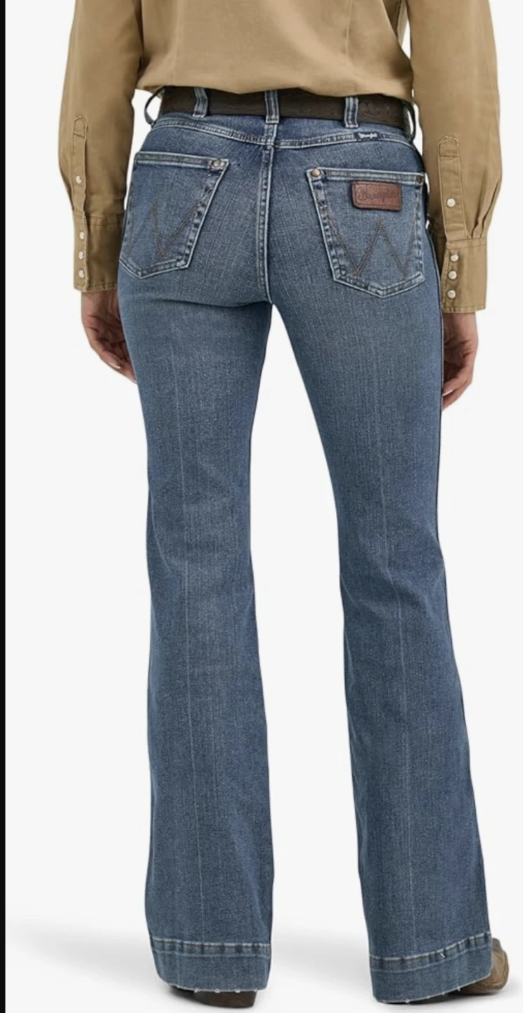 Wrangler Women's Retro Flare Jeans - Size 30x32 - photo 5