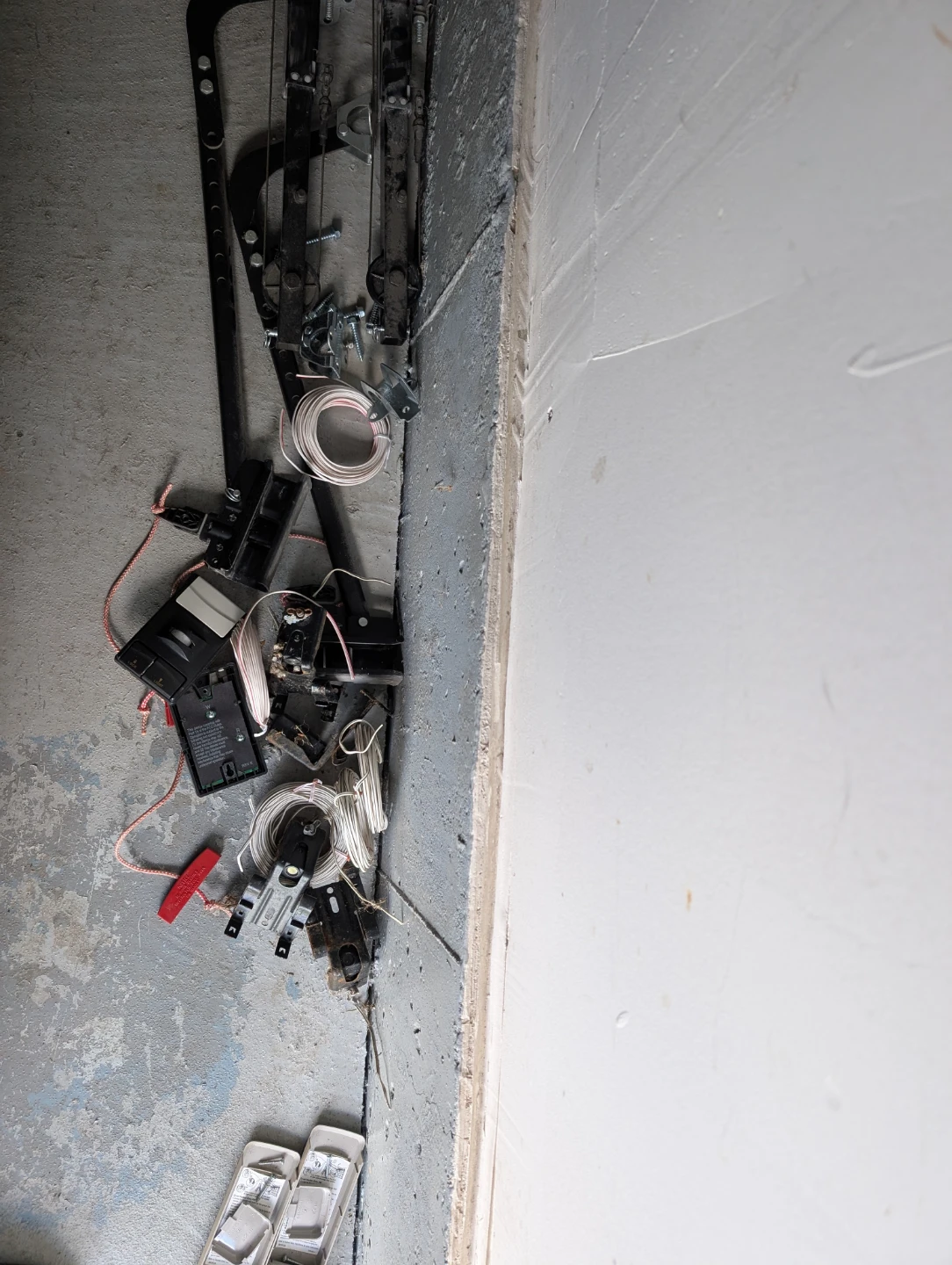 2 Garage door openers - photo 2
