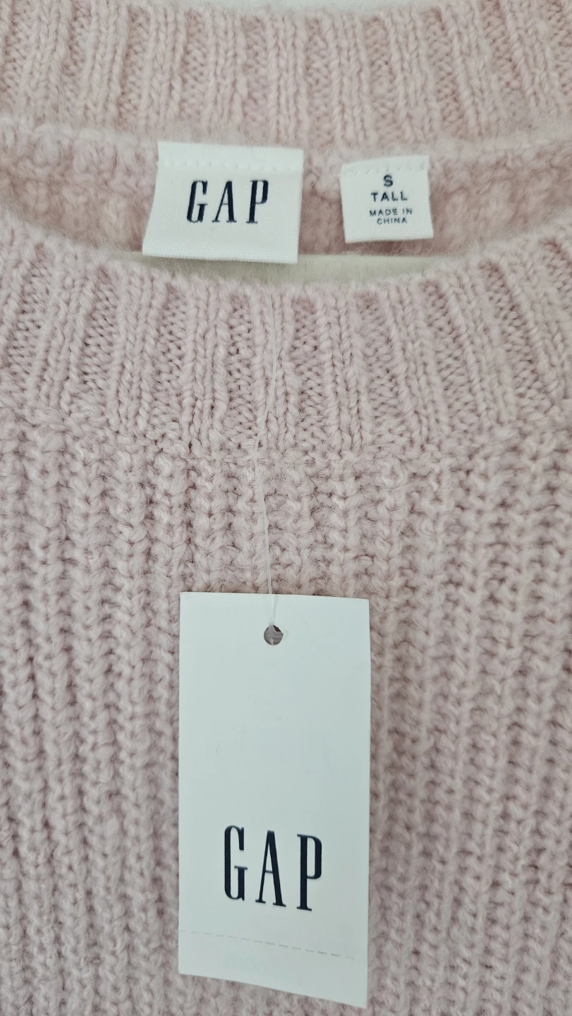 Brand new GAP Pink Sweater, Size Medium (also fits S) ⚽ - photo 3