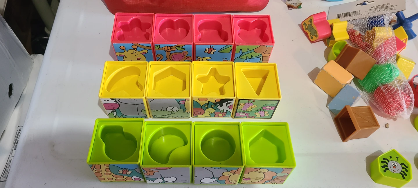 Tri-de shape sorting puzzle blocks - photo 2