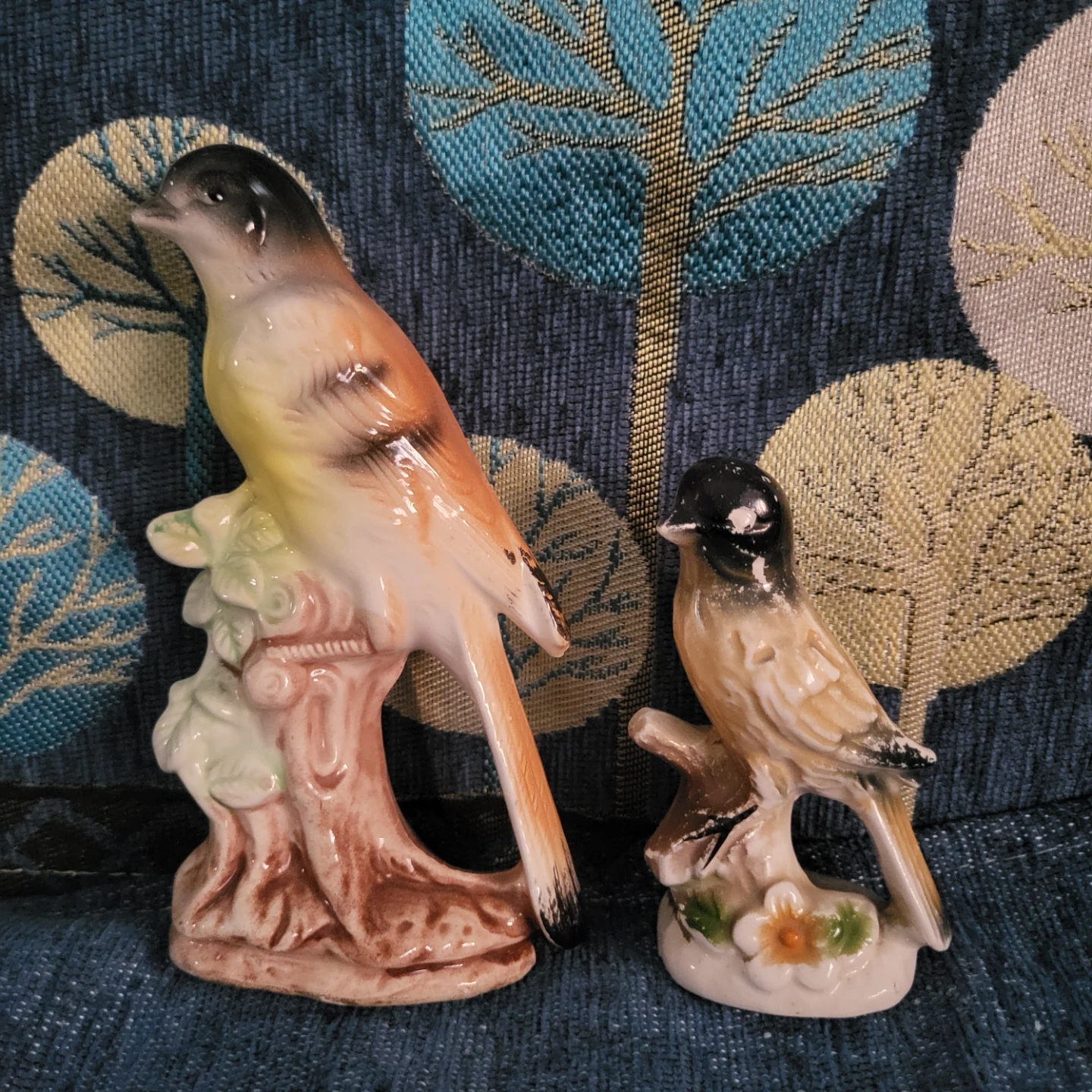 Two Ceramic Birds Figurine Set - photo 2