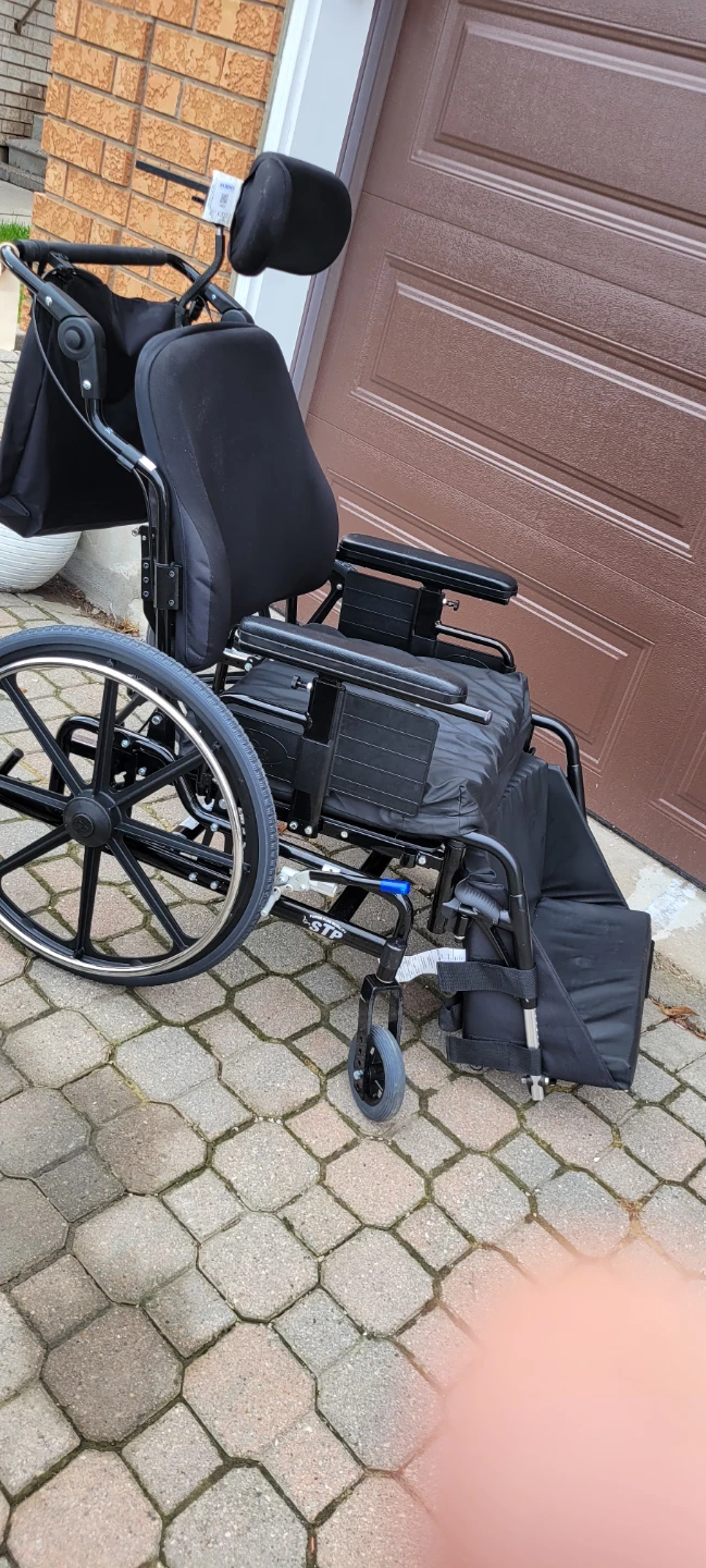 Power Plus Mobility Wheelchair STP61391