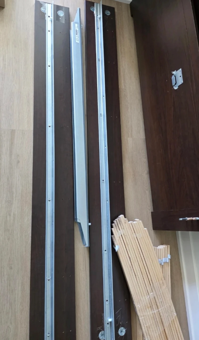 IKEA Full Bed Frame - Dark Brown - Perfect Condition - photo 5