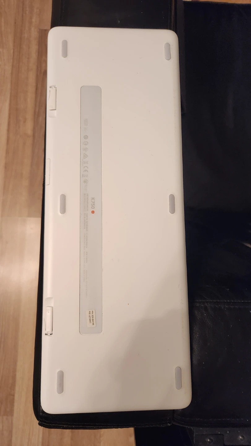 Logitech Wireless Solar Keyboard K750 - photo 3