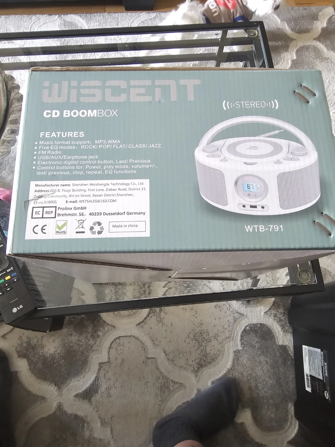 New CD Portable Boom Box Player - photo 2
