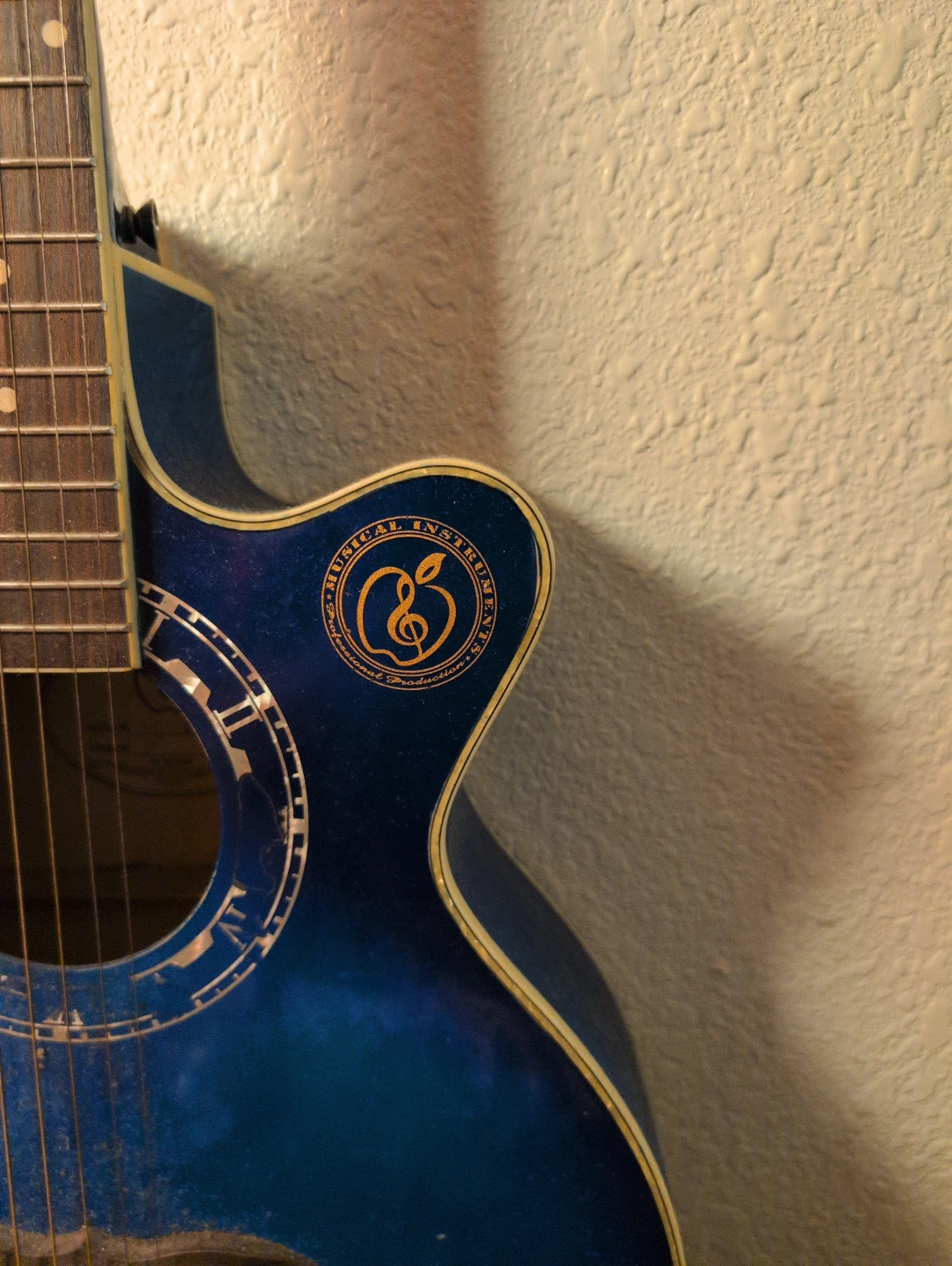 Apple Brand Acoustic Guitar - Blue - photo 3