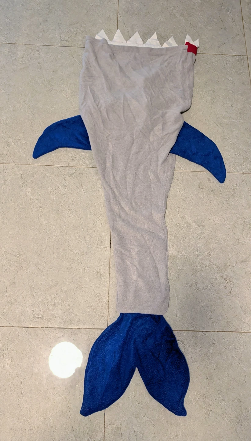 Kids Shark Hooded Blanket - photo 3